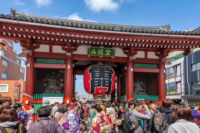 1-Day Tokyo Bus Tour - Riding back to Shinjuku: managing the last stretch