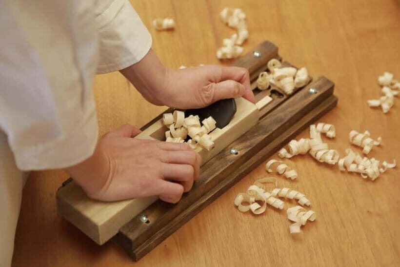Chopstick Making Workshop in Ginza - From Plane to Precision: The 1-Hour Making Flow