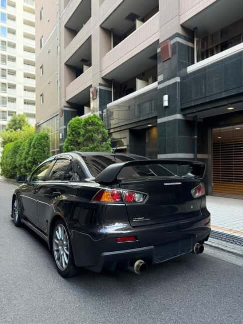 EVO, WRX, Skyline – JDM Night Run to Daikoku Car Meet - Guide-led driving: how the names you’ve seen connect to the experience