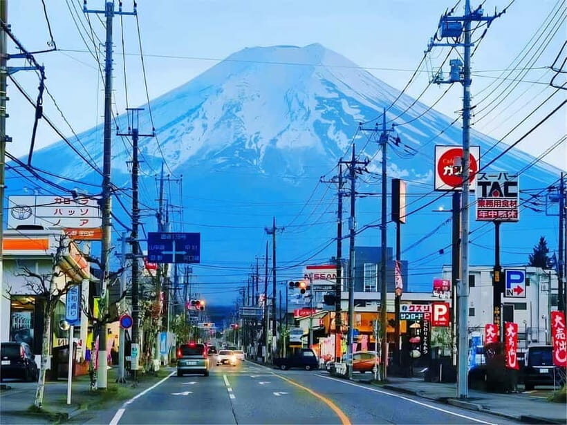 From Tokyo: Mt Fuji, Arakurayama and Kawaguchi Lake Day Trip - Lake Kawaguchiko: Oishi Park flowers or the Maple Corridor tunnel