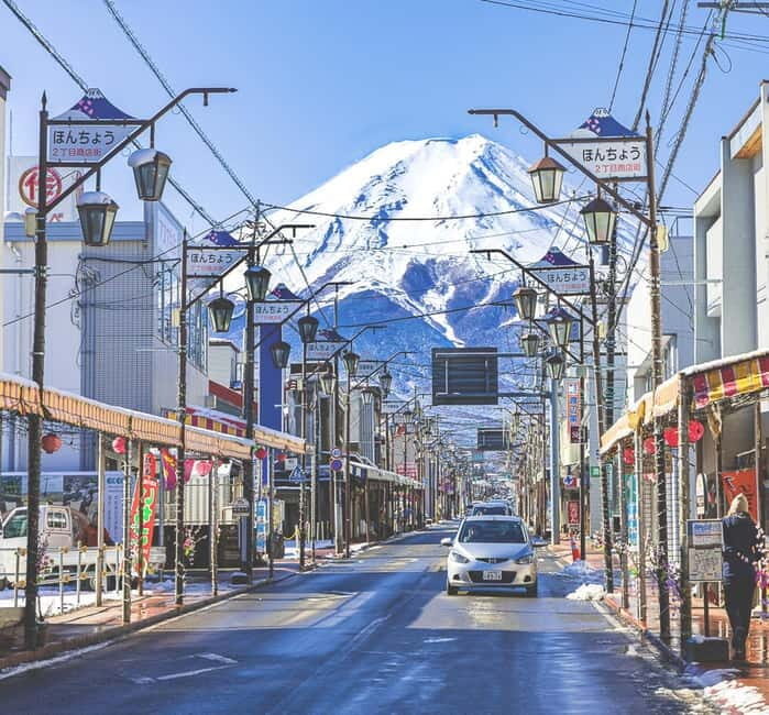 From Tokyo: Must-Visit Mount Fuji Highlight Full-Day Tour - Choosing Course A vs Course B: two ways to see Fuji