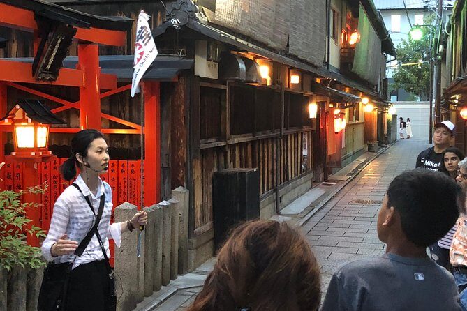 Gion Walking Tour by Night - Meeting at 178 Tokiwachō: Simple Plan, Firm Timing