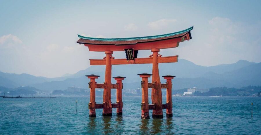 Hiroshima: Miyajima Peace Memorial Icons of Peace and Beauty - Key highlights worth showing up for