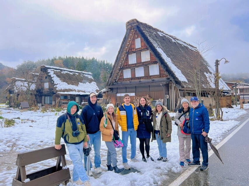 Kanazawa: World Heritage Shirakawa-go Morning Guided Tour - A guide’s job: turning a stroll into a story