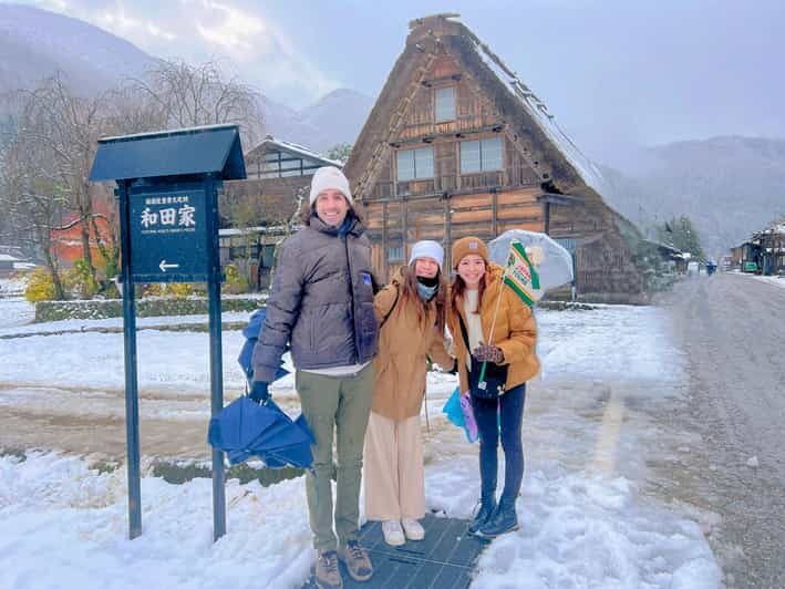 Kanazawa: World Heritage Shirakawa-go Morning Guided Tour - Shirakawa-go: gassho-zukuri houses, quiet lanes, and real-life atmosphere