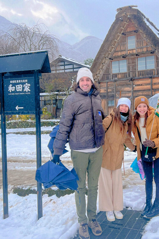 Kanazawa: World Heritage Shirakawa-go & Two Local Experience - Why this day trip works: UNESCO village plus Kanazawa “how it’s made”