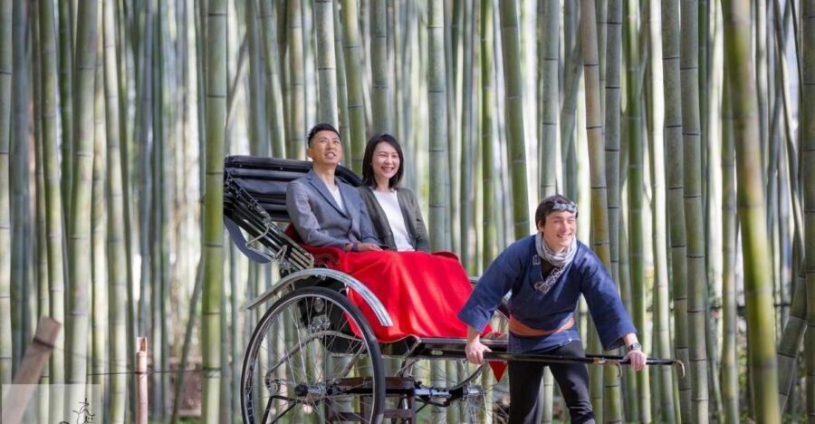 Kyoto: Arashiyama Customized Rickshaw Tour & Bamboo Forest - Bamboo Forest rickshaw path: the crowd-control superpower