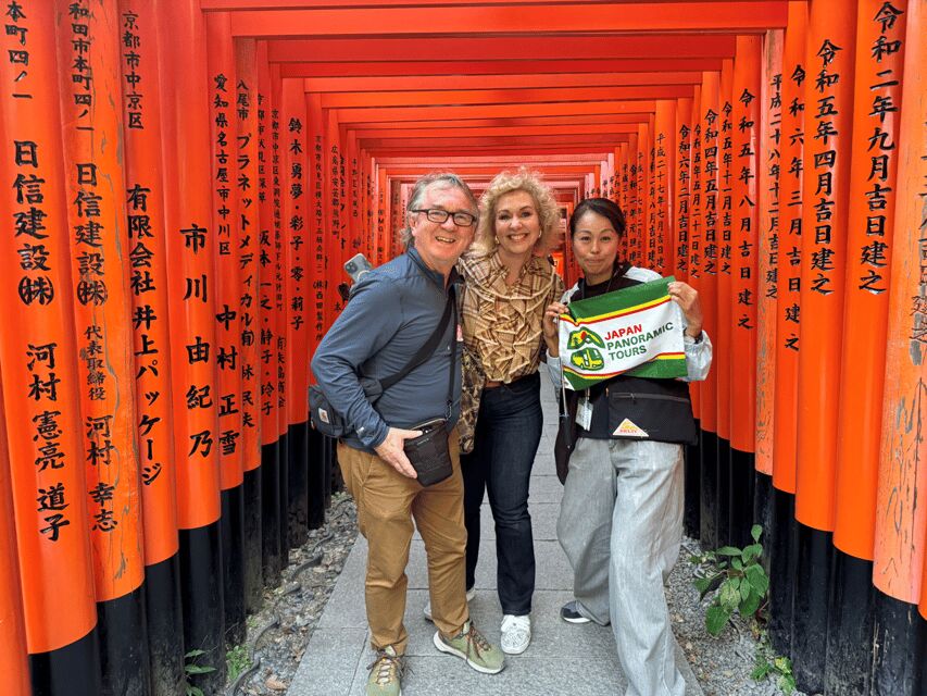 Kyoto: Fushimi Inari, Kinkakuji, Bamboo Grove 1 Day Bus Tour - A 9-hour Kyoto hit list that starts near Kyoto Station
