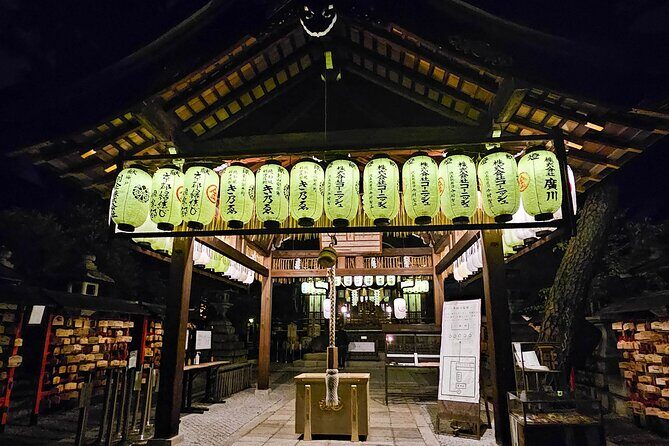 Kyoto Gion Night Walk & Geisha District Guided Tour - Guides With Personal Energy: Why Names Like Naoki and Jasmine Matter
