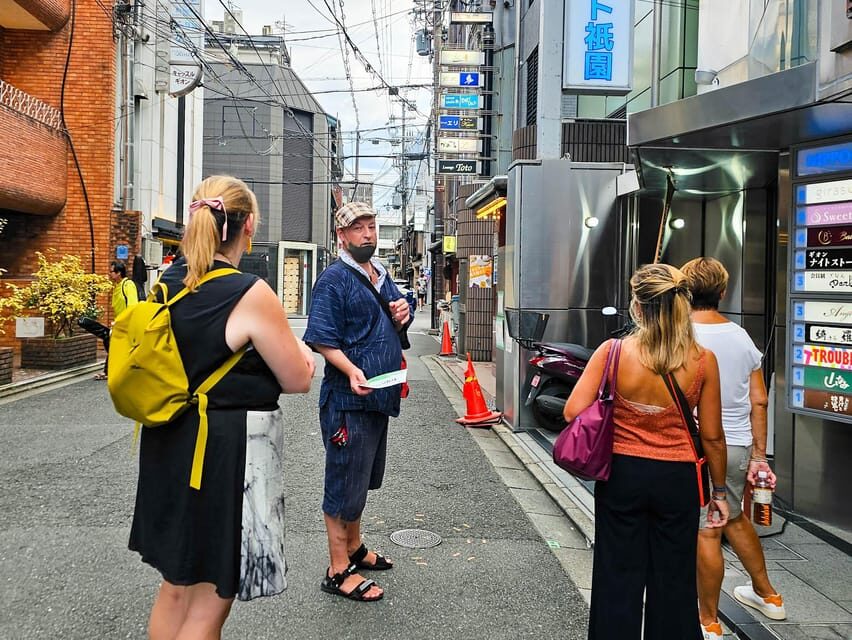 Kyoto: Gion Sunset Walking Tour with Local Guide - Backstreets, Small Shrines, and the Etiquette of Geiko and Maiko Photos