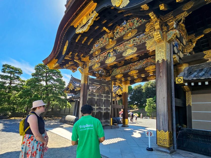 Kyoto: Imperial Palace & Nijo Castle Guided Walking Tour - Nijo Castle: Ninomaru-goten Palace, Garden, and the Painting Gallery
