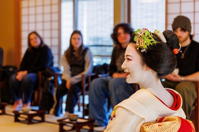 Kyoto: Meet the Geisha Maiko with Gion Walking Tour - Why Gion First Matters: you learn the streets, not just the costumes