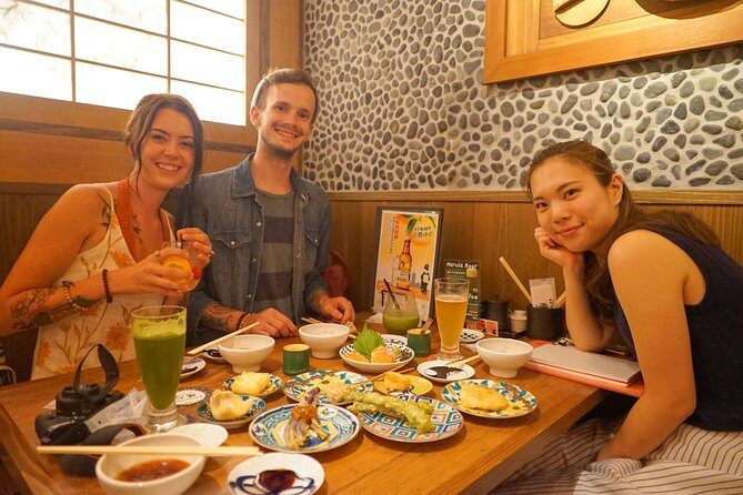 Kyoto Night Foodie Tour in Gion (9+ dishes + 6 Sake tastings) - Key points to know before you go