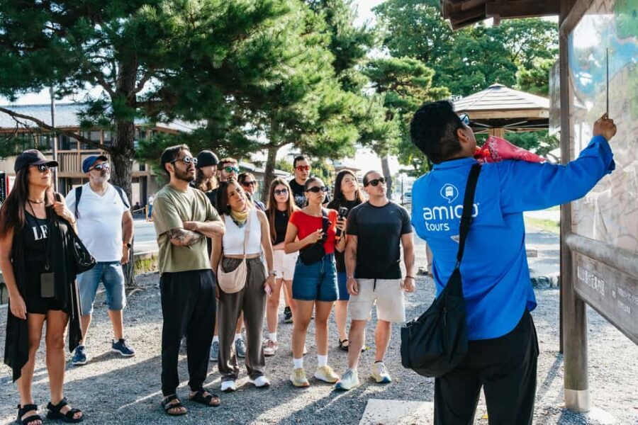 Kyoto: Nijo Castle, Kiyomizu & Fushimi Inari Guided Tour - Kiyomizu-dera: the wooden stage and the valley views