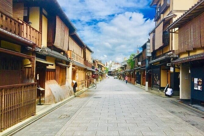 Kyoto: Nijo, Kinkaku-ji, Arashiyama, Kiyomizu & Fushimi Inari - Price and value: what $51.80 really buys you