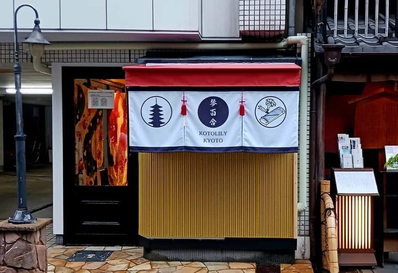 Kyoto: Nishiki Market Tea Ceremony with Koto Performance - Key Points at a Glance