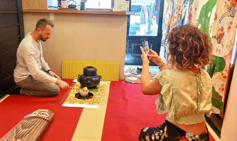 Kyoto: Nishiki Market Tea Ceremony with Koto Performance - Live Koto Interludes: How the Music Fits the Ceremony