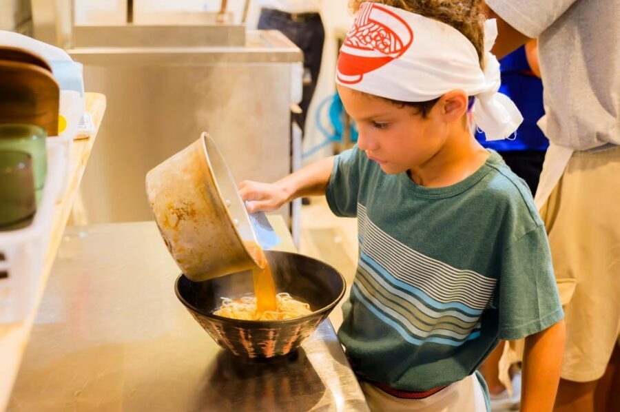 Kyoto: Ramen Cooking Class at a Ramen Factory with Souvenir - Handmade noodles from flour: the part everyone talks about