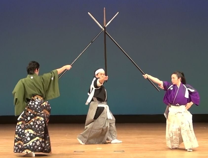 Kyoto: Samurai Kenbu Traditional Sword Dancing Show - Folding fans: the “extra” skill that makes it feel authentic