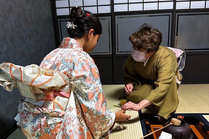 KYOTO Tea Ceremony with kimono near by Imamiya Jinjya Shrine - Photo Moments Near the Shrine Area: Pretty, But Purposeful