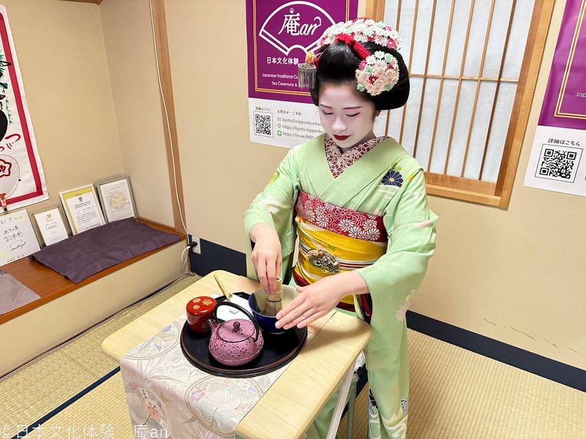 Kyoto: Tea Ceremony with Maiko Premium - Finding the venue near Gojo Station and what the building feels like