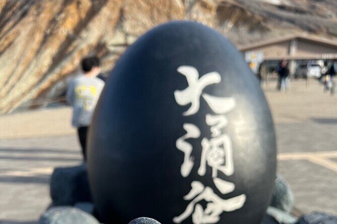 Mt. Fuji Day Trip from Tokyo with English Speaking Driver Guide - Kitaguchi Hongu Fuji Sengen Jinja Shrine: Volcano-Rooted Faith