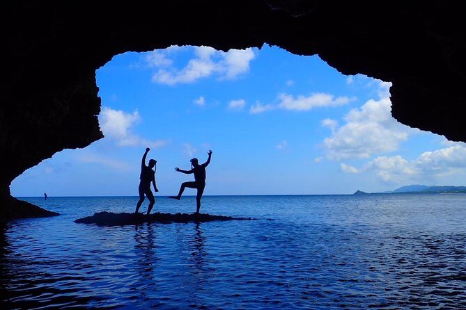 Okinawa Ishigaki Blue Cave Snorkeling Tour - Pickup, meeting point, and how to avoid awkward delays