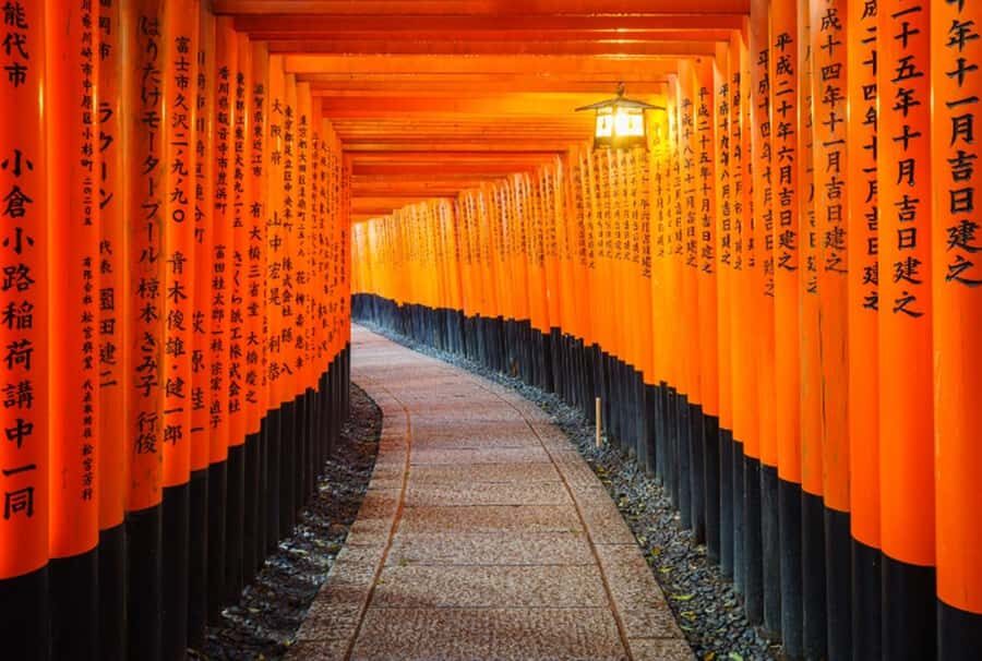 Osaka/Kyoto:Kinkakuji,Arashiyama,FushimiInariShrine,NaraPark - The basic idea: four icons plus Todai-ji, without the transit headache