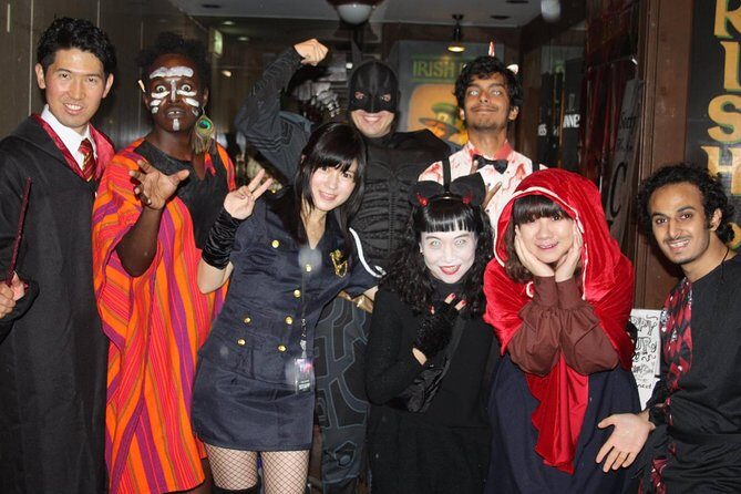 Osaka Pub Crawl and Nightlife Tour - Cash, lockers, and staying comfortable in a loud city