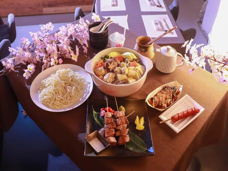 Osaka: Sumo Show & Experience w/ Optional Kimono & Hot Pot - Osaka Sumo Show at Ochiizumibeya: What This Evening Really Feels Like