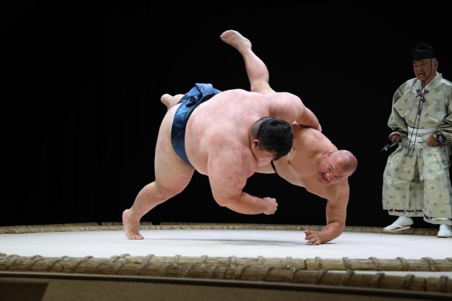 Osaka: Sumo Stage Show with Bento or Snack + Fight & Photo - Key things I think you should know first
