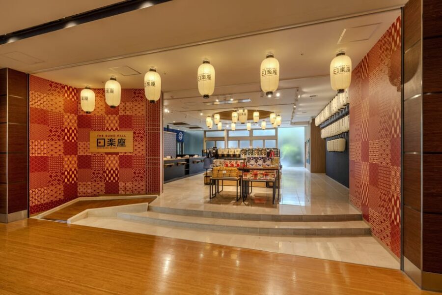 Osaka: Sumo Stage Show with Bento or Snack + Fight & Photo - Who this Osaka sumo show is best for