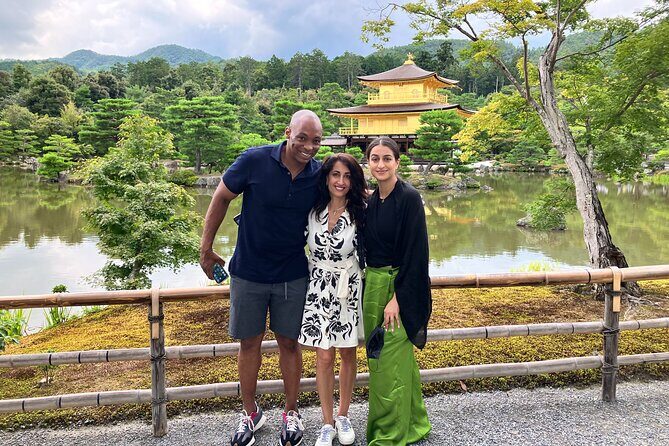 Private Kyoto Tour with Licensed Guide & Vehicle (Max 15 persons) - Fushimi Inari-taisha: torii gates plus smart timing