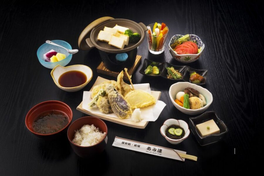 Sumida River: Japanese Traditional Yakatabune Dinner Cruise - Who This Cruise Fits Best (and Who Might Want a Different Night Plan)