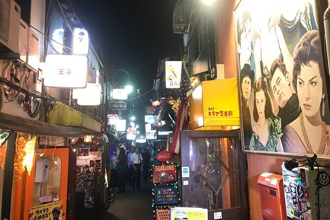 The Dark Side of Tokyo - Night Walking Tour Shinjuku Kabukicho - The Narrow Bar District: Where Small Details Matter