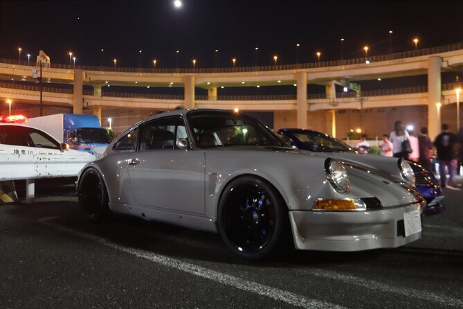 Tokyo: Daikoku JDM Car Meet & Night Car Culture Tour - APIT Autobacs Shinonome: the shopping stop car fans actually enjoy