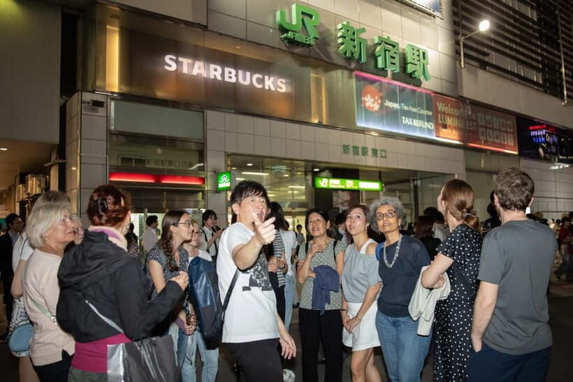 Tokyo: Dark Side of Tokyo Shinjuku Red Light Walking Tour - Kabukicho walk for the first 40 minutes: neon, alleys, and the LGBTQ nightlife vibe