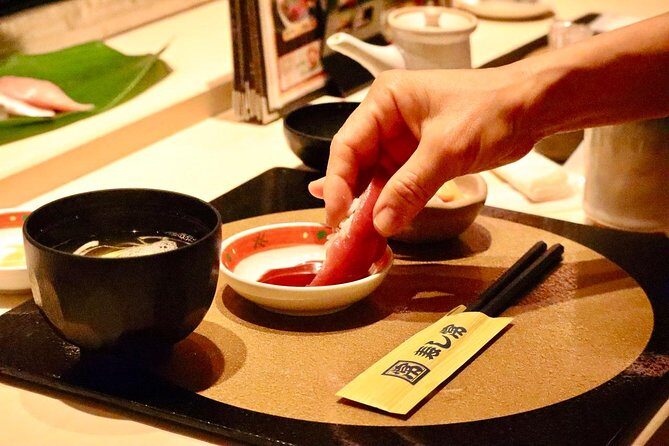 Tokyo: Food Tour in Ueno with 10+ Tastings of Japanese Classics - Ueno makes a smart base for classic Tokyo bites