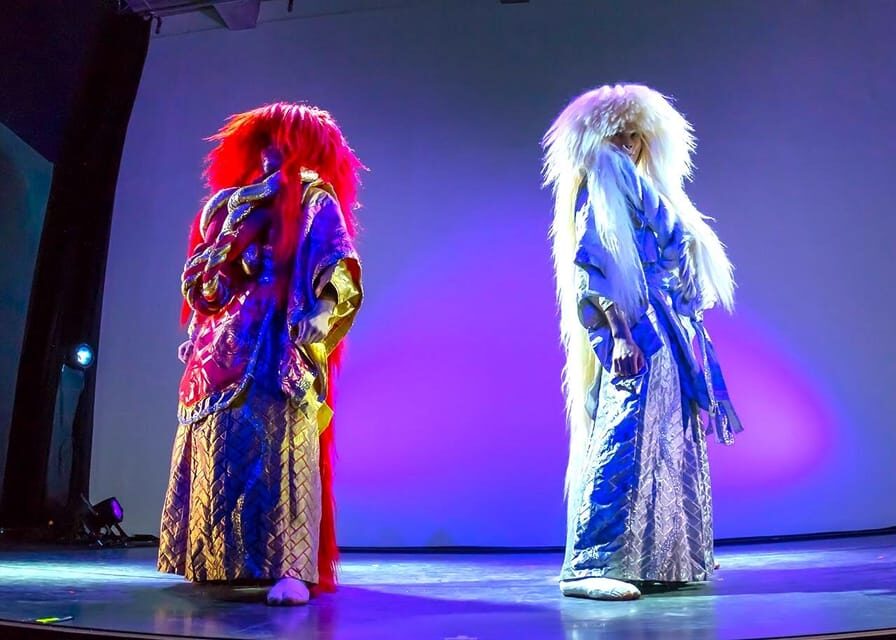 Tokyo: Japanese Dance Cabaret Theater Asakusa-Kaguwa Ticket - Performer access, warmth, and photo opportunities