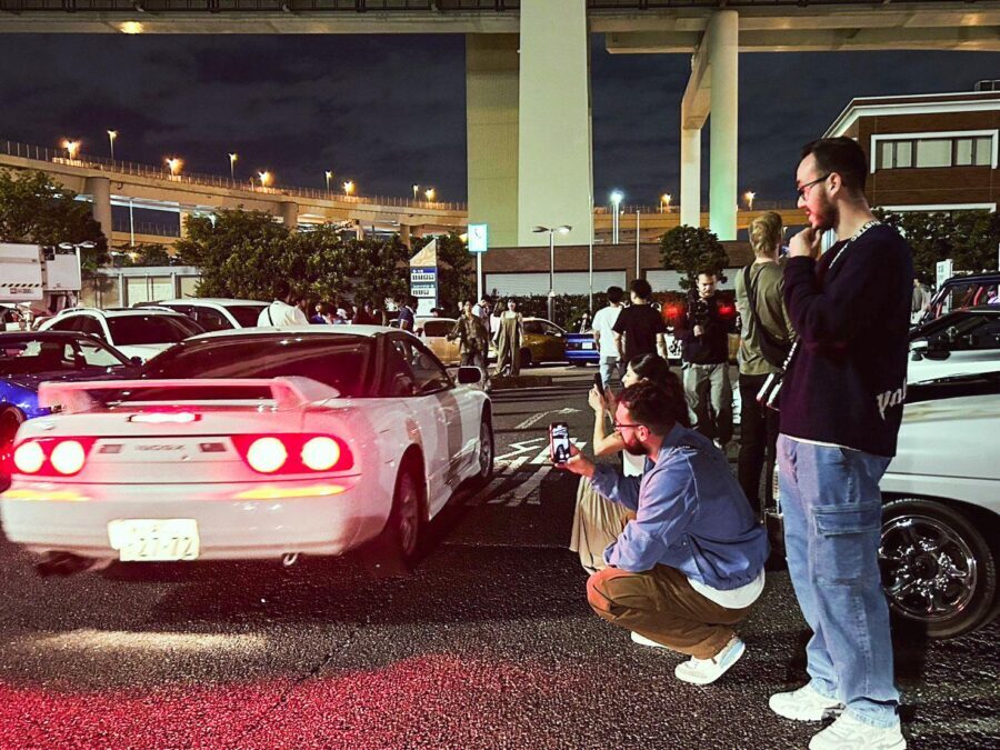 Tokyo: Legendary JDM CAR Daikoku Underground Meetup - When Daikoku is affected: rain and police changes