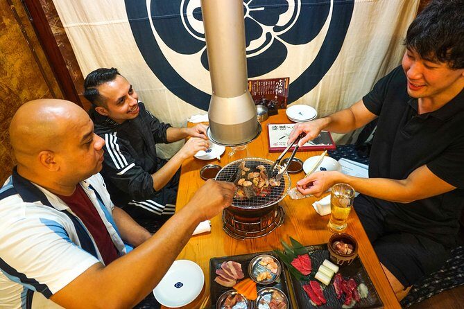Tokyo Night Foodie Tour in Shinjuku - Seasonal Sushi, Wagyu Beef - Shinjuku at Night: Food Tour Plus a Sense of Tokyo