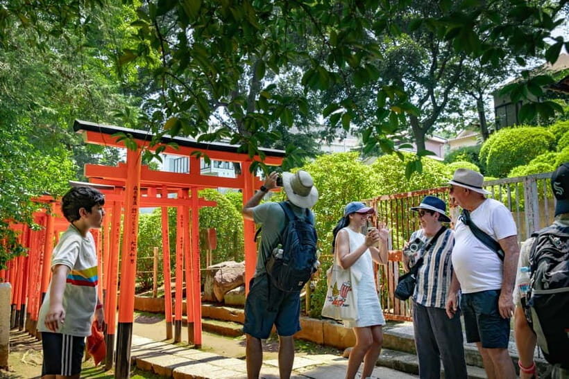 Tokyo: Old Quarter Yanaka Walking Tour - Yanaka Cemetery: tree-lined stillness and names that make history feel real