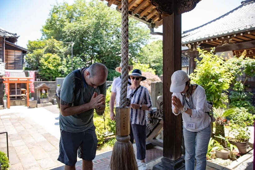 Tokyo: Old Quarter Yanaka Walking Tour - Yanaka Beer Hall break: a timed reset without derailing the tour