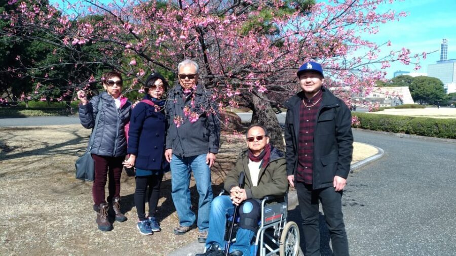 Tokyo: Private City Highlights Tour with Local Guide - Tsukiji Fish Market, Akihabara, and Hama Rikyu: Choose Your Tokyo Mood