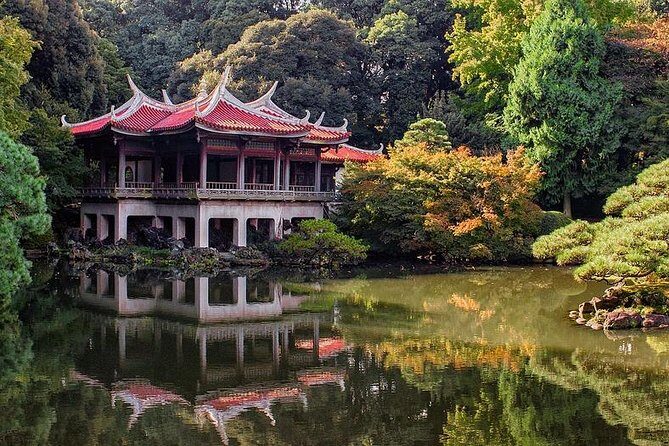 Tokyo: Private Walking Tour with a Local - Key moments that make this tour worth it
