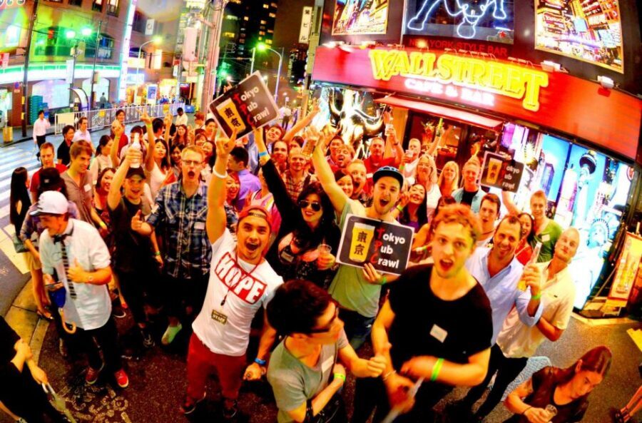 Tokyo: Pub Crawl and Bar Tour - The First Venue Until Around 8:15 PM: Relaxed Mingling and Free Shots