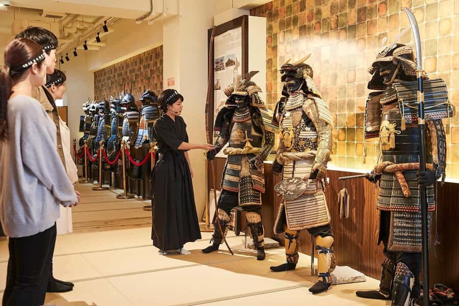 Tokyo: Samurai Ninja Museum Guided tour and Experience - Guided museum tour: armor, weapons, and the stories behind the image