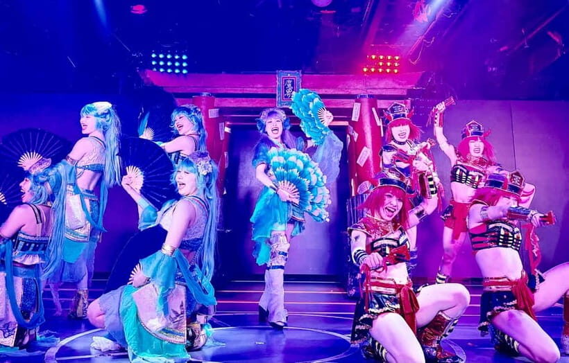 Tokyo: Samurai Restaurant Show Ticket with 2 Drinks - Quick hits