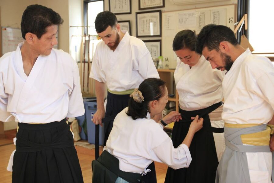 Tokyo: Samurai Sword & Archery Class from Samurai Descendant - Watching Toyama-ryu Demonstrations at a Higher Level