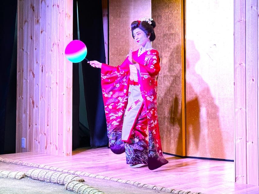 Tokyo: Sumo Show Experience with Chicken Hot Pot and a Photo - Seating Choices: Standard vs VIP vs VVIP (And What You Gain)